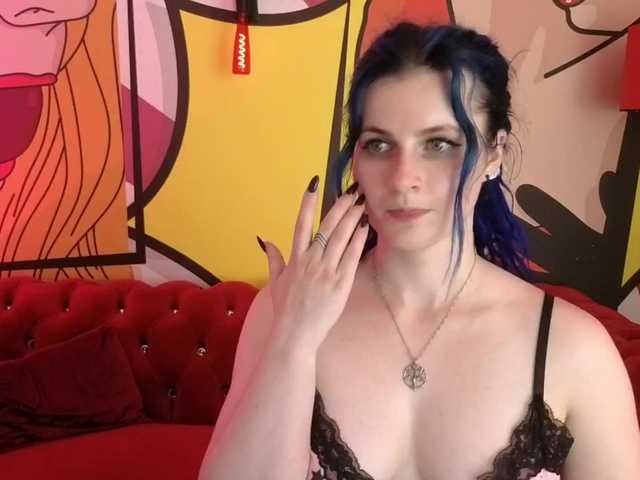 AlisaGrace live cam on BongaCams