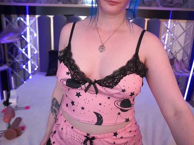 AlisaGrace live webcam show