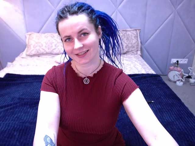 AlisaGrace's BongaCams show and profile