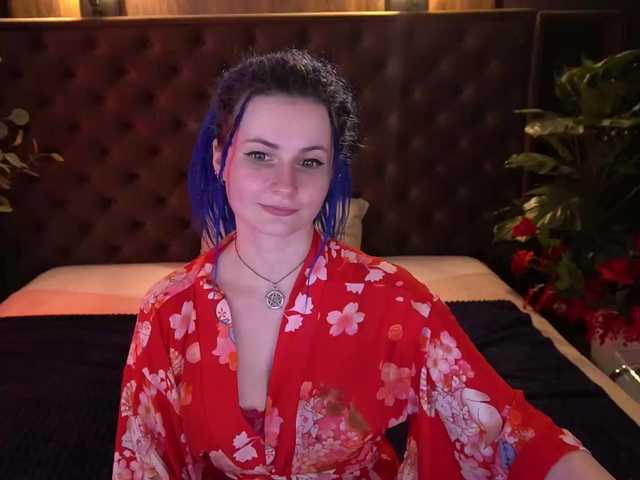 AlisaGrace's BongaCams show and profile