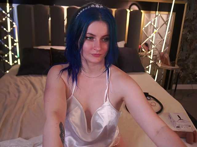 AlisaGrace live cam on BongaCams