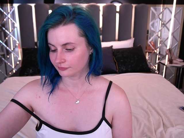 AlisaGrace live cam on BongaCams
