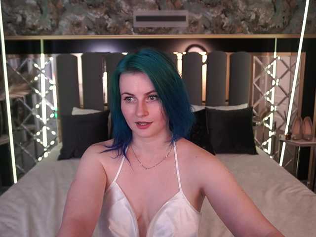 AlisaGrace live cam on BongaCams