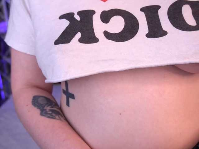 AlisaGrace live cam on BongaCams