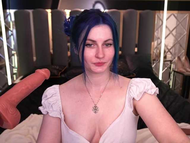AlisaGrace live cam on BongaCams