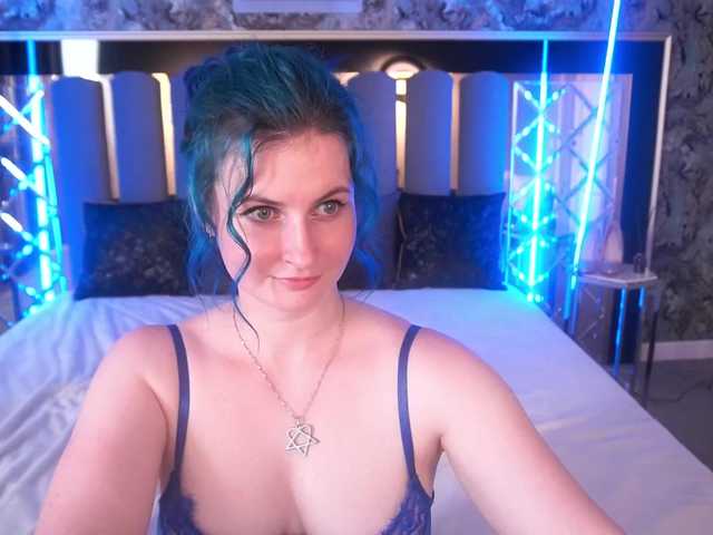 AlisaGrace live cam on BongaCams