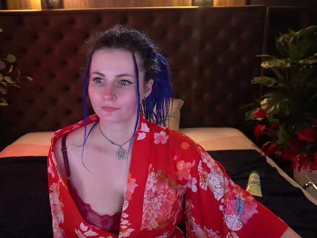 AlisaGrace's BongaCams show and profile