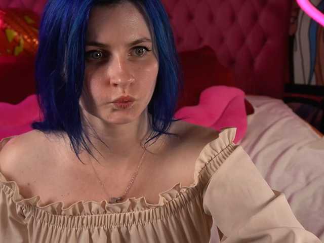 AlisaGrace live cam on BongaCams