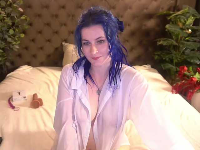 AlisaGrace live cam on BongaCams