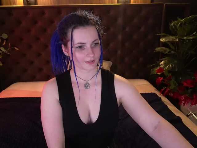 AlisaGrace's BongaCams show and profile