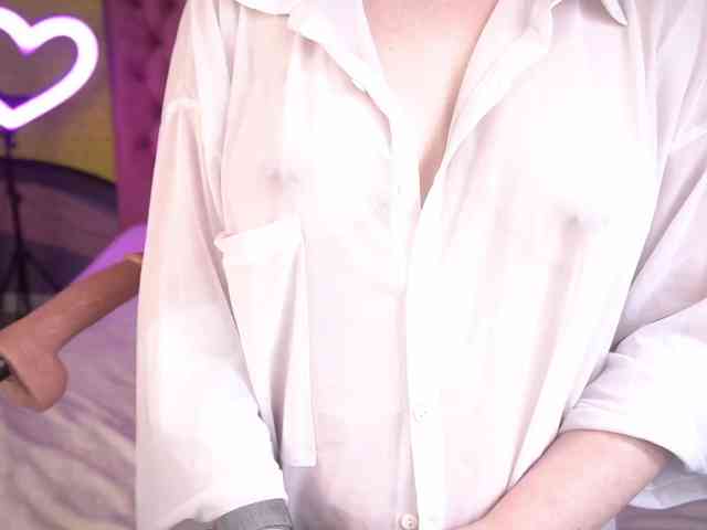 AlisaGrace webcam