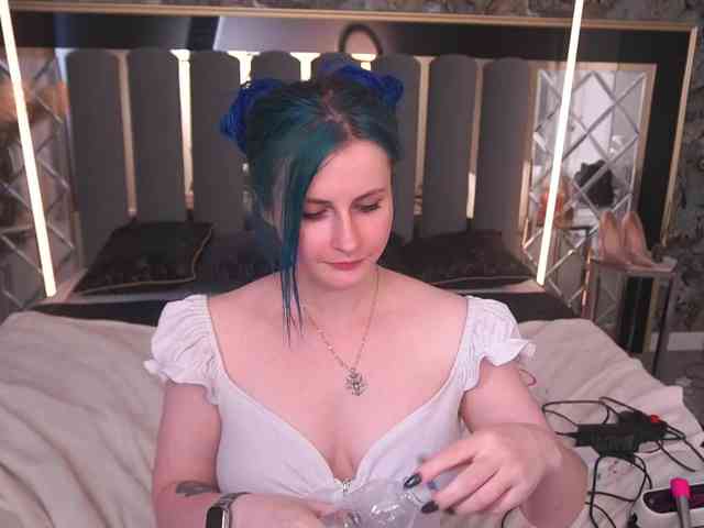 AlisaGrace webcam