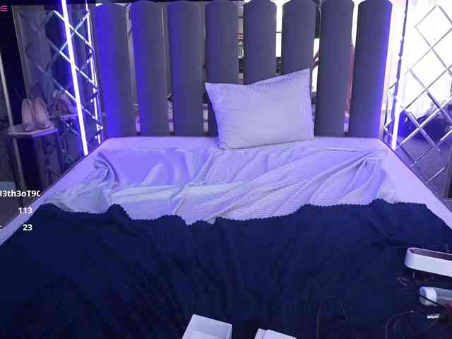 AlisaGrace webcam