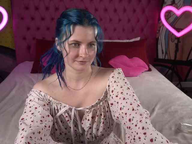 AlisaGrace webcam