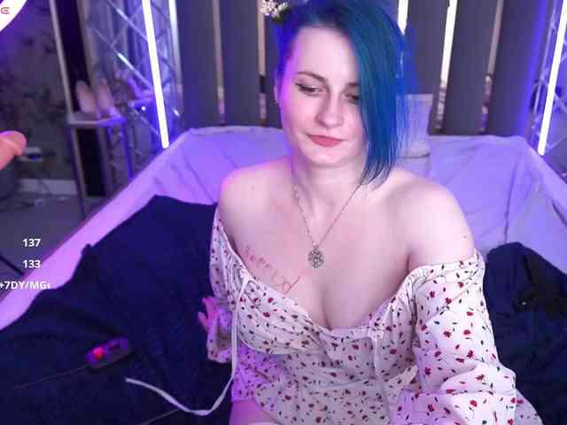 AlisaGrace webcam