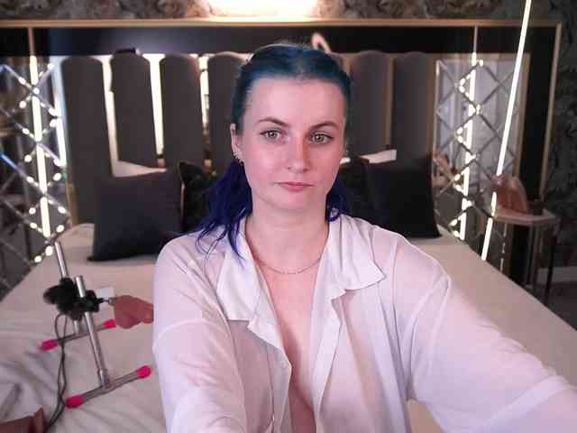 AlisaGrace webcam