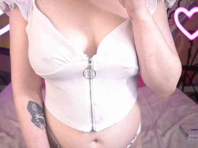 AlisaGrace webcam
