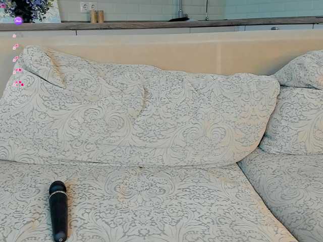 UwuFlower live cam on BongaCams