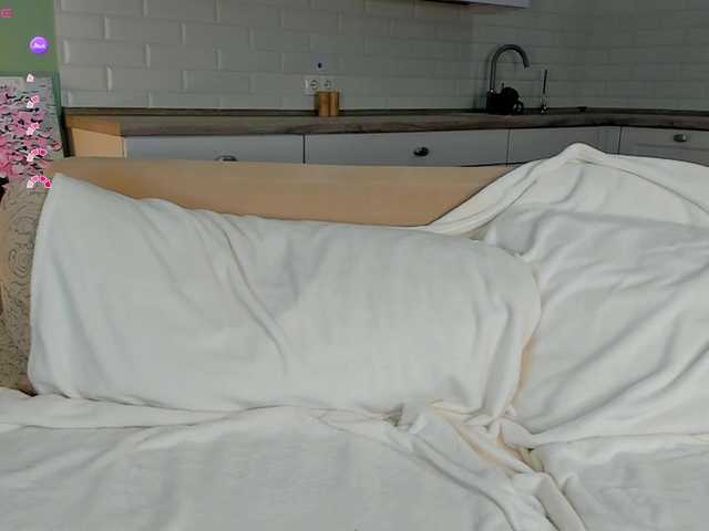 UwuFlower live cam on BongaCams
