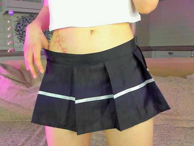 UwuFlower live cam on BongaCams