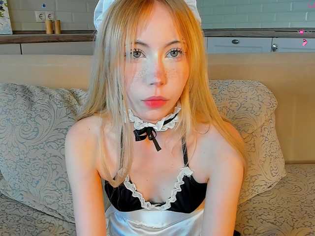 UwuFlower live cam on BongaCams