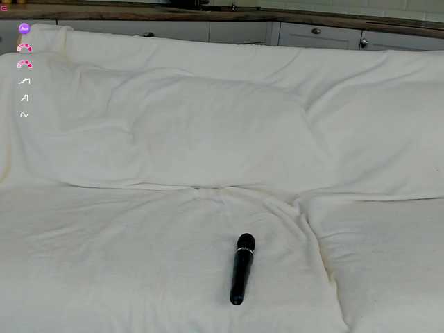 UwuFlower live cam on BongaCams
