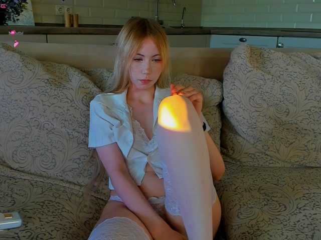 UwuFlower live cam on BongaCams