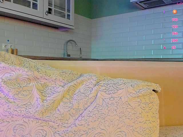 UwuFlower live cam on BongaCams