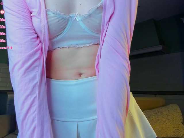 UwuFlower live webcam show