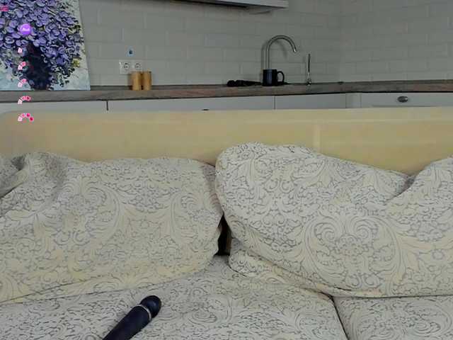 UwuFlower live cam on BongaCams