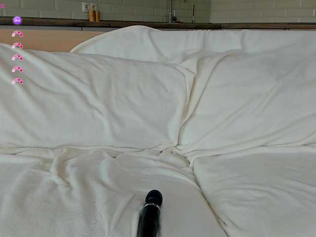 UwuFlower live cam on BongaCams