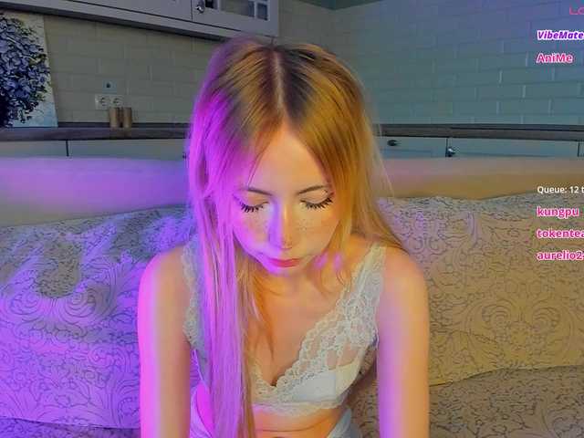 UwuFlower live cam on BongaCams
