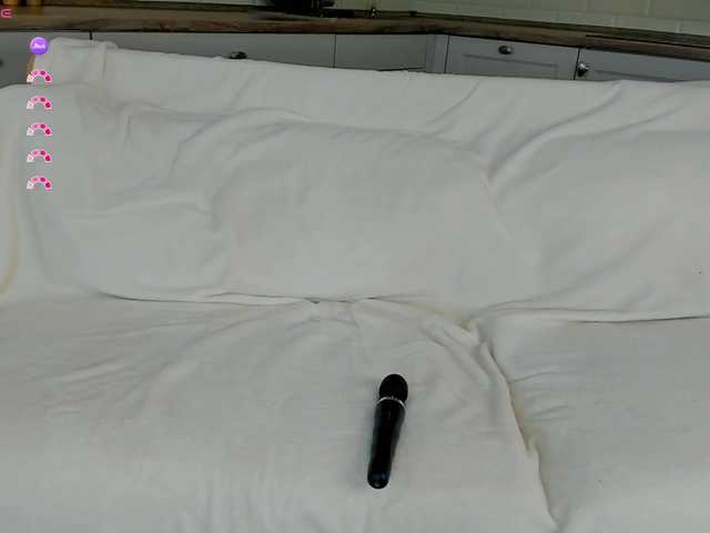 UwuFlower live cam on BongaCams