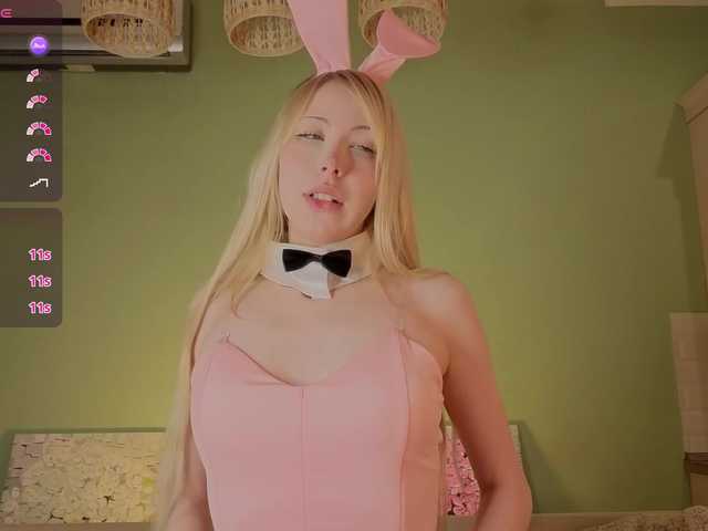 UwuFlower's BongaCams show and profile