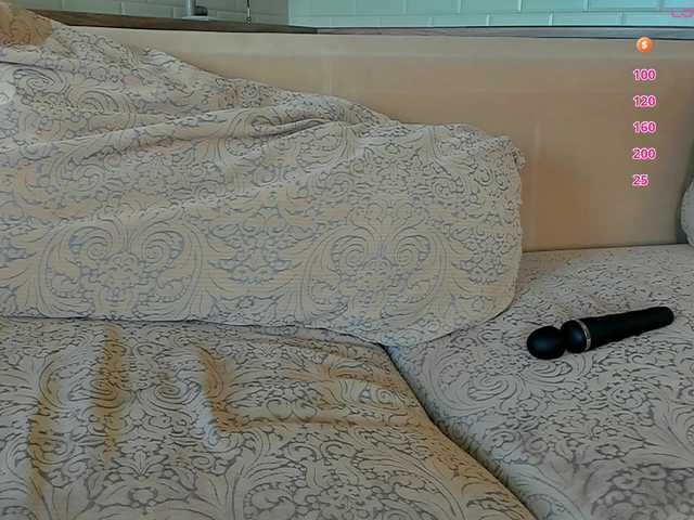 UwuFlower live cam on BongaCams