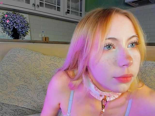 UwuFlower live cam on BongaCams