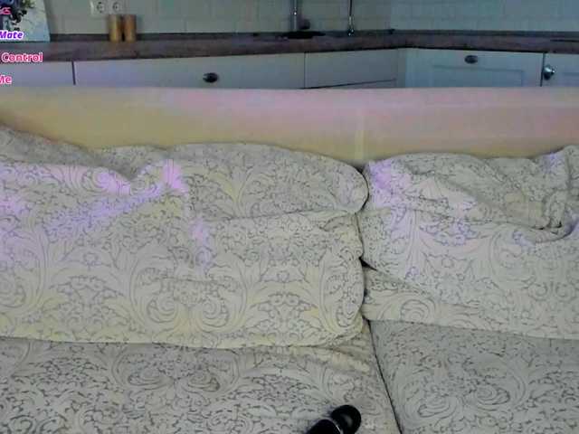 UwuFlower live cam on BongaCams