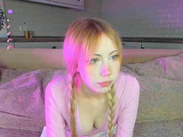 free chatting UwuFlower