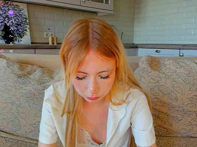 UwuFlower webcam