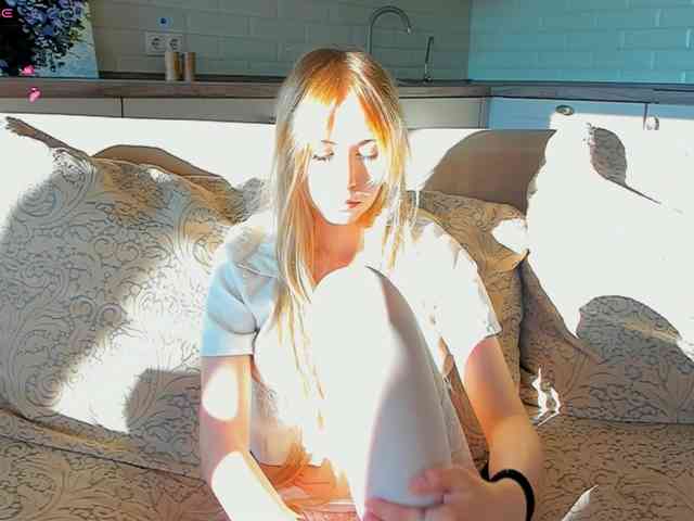 UwuFlower Live Webcam on BongaCams