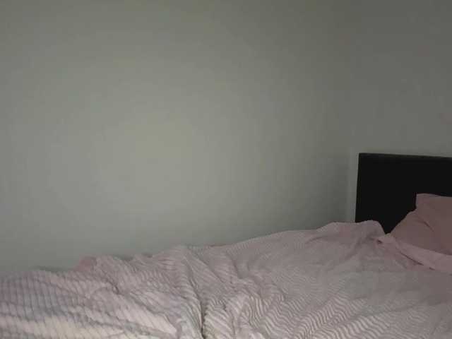 QuianaDearman's BongaCams show and profile