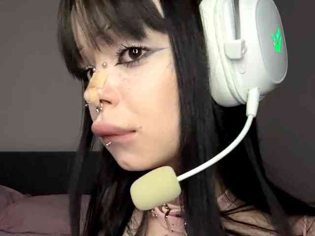 QuianaDearman webcam