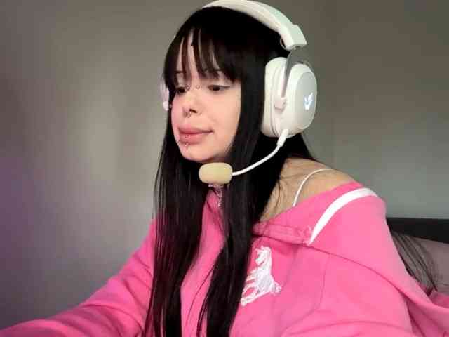 QuianaDearman webcam