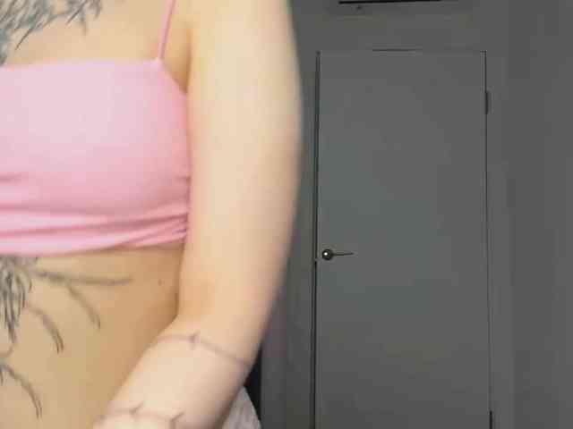 QuianaDearman webcam