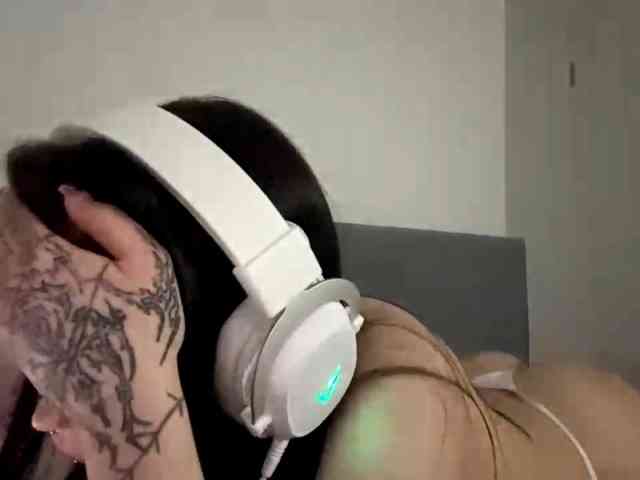 QuianaDearman webcam