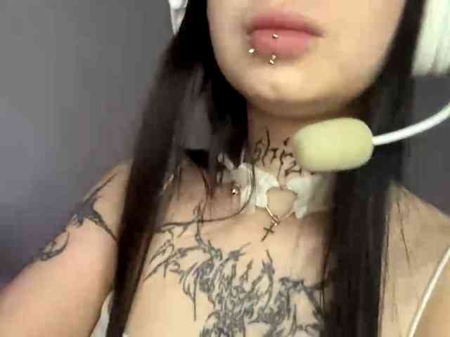 QuianaDearman webcam