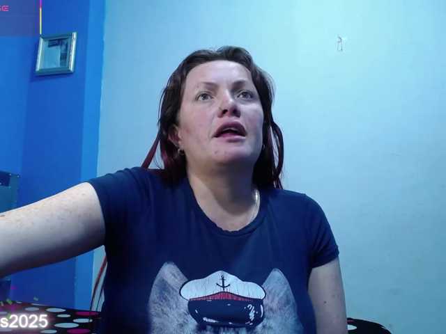 Carolinhe live cam on BongaCams