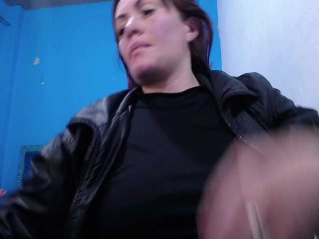 Carolinhe live webcam show