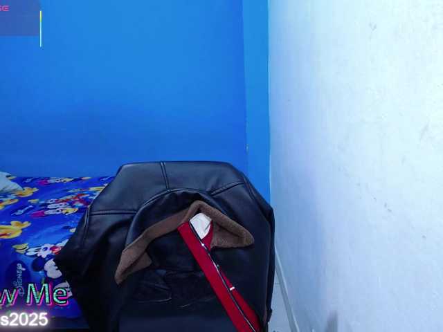Carolinhe live cam on BongaCams
