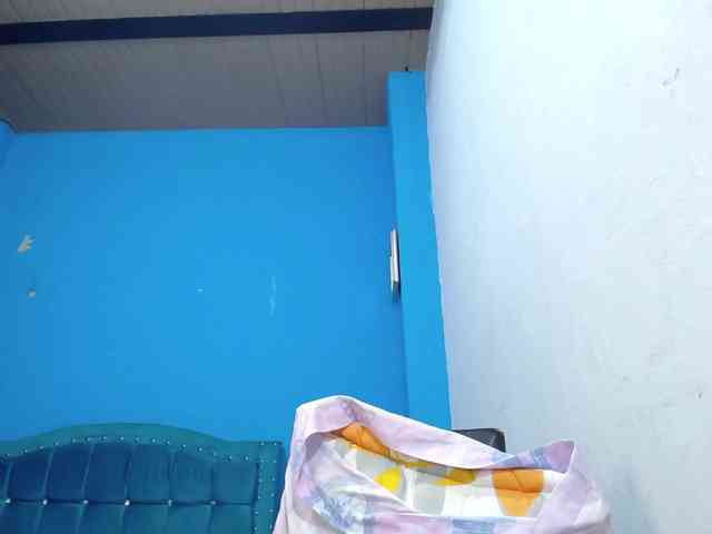 Carolinhe webcam